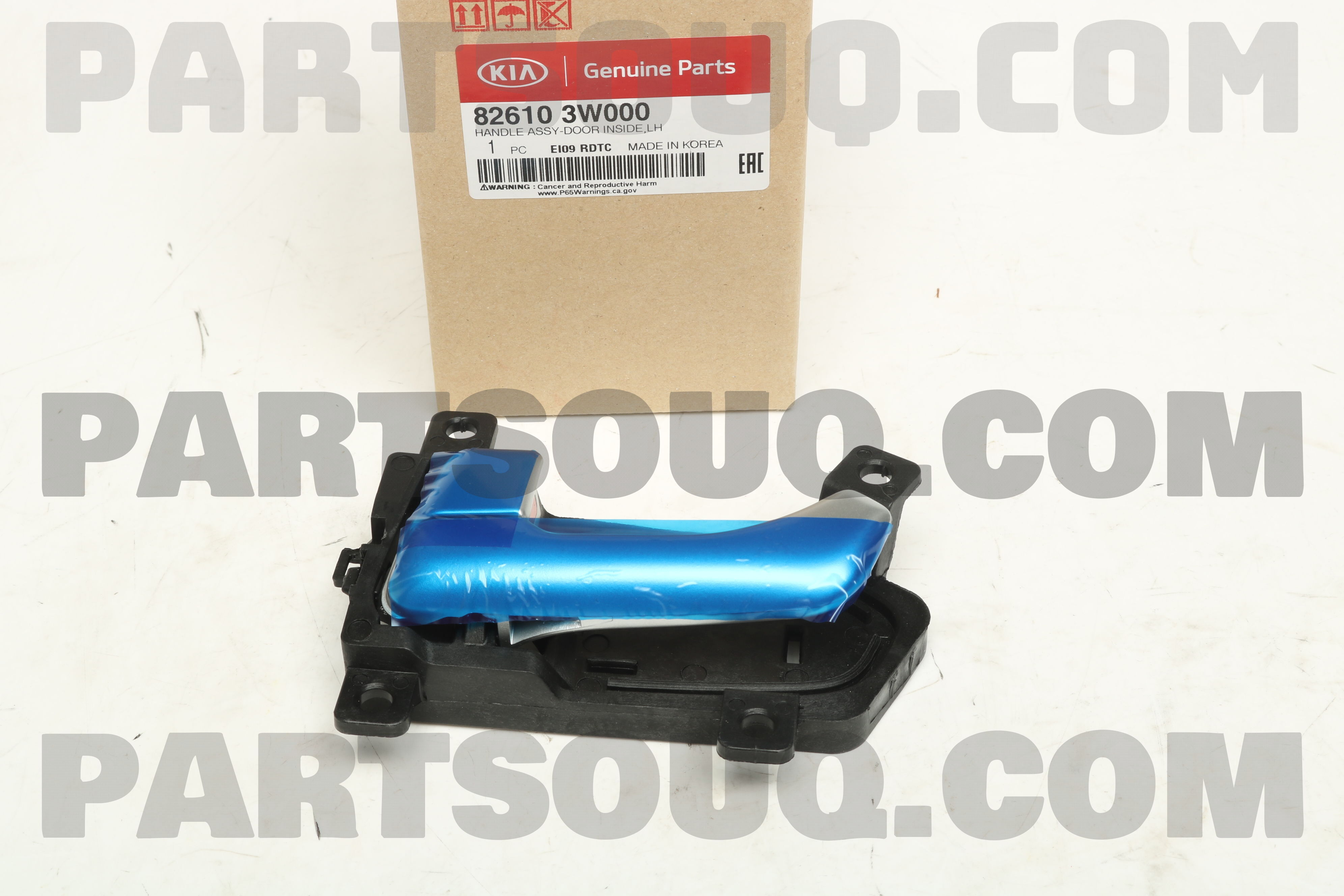 Tay Mở Cửa Trong Trái Kia Sportage Mã phụ tùng 826103w000