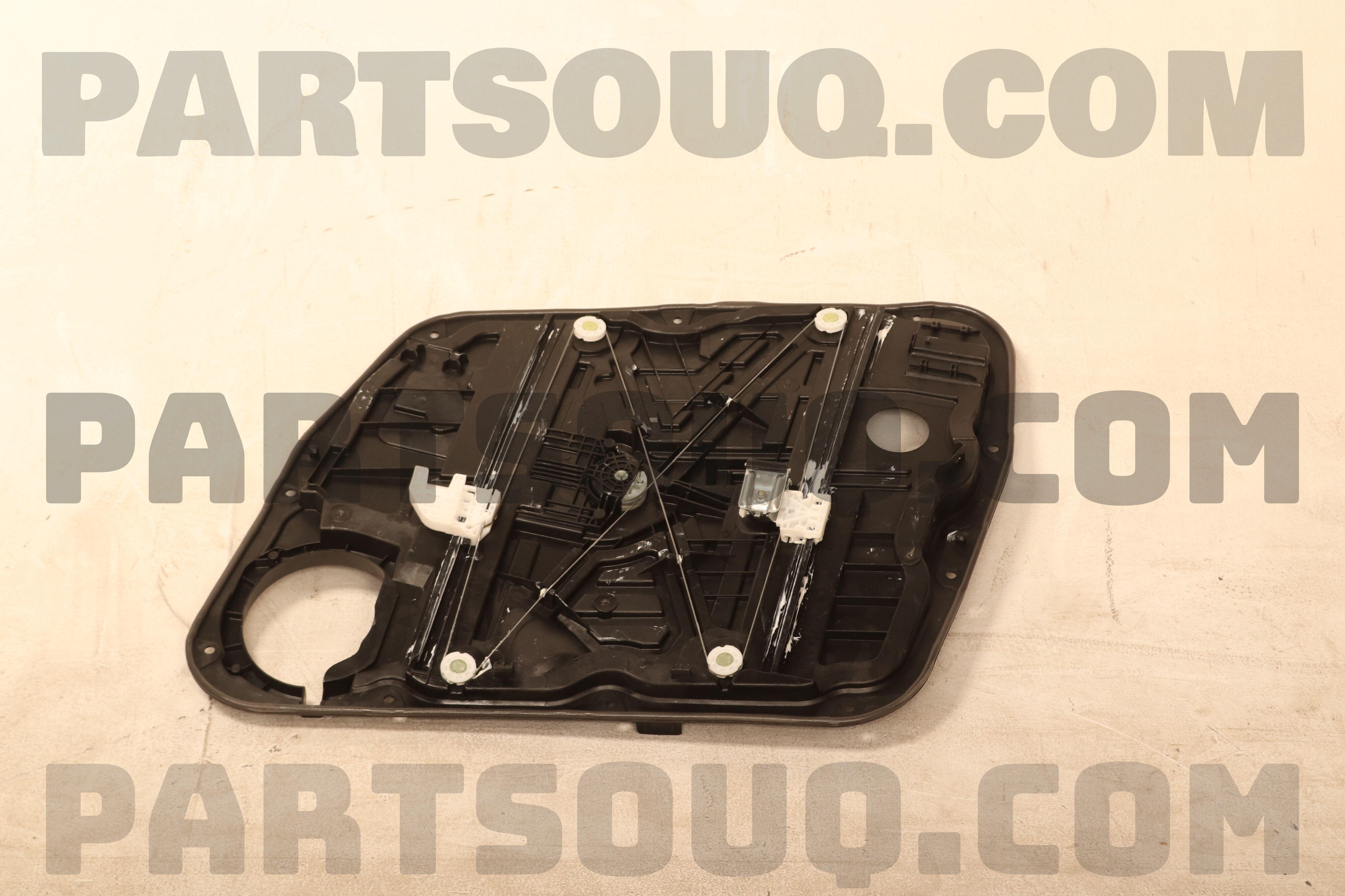 Compa Nâng Hạ Kính Cánh Cửa Trước Phải Kia Sportage Mã phụ tùng 82471D9000