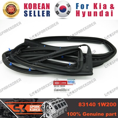 Gioăng Xốp Trên Cánh Cửa Sau Phải Kia Rio Mã phụ tùng 831401W200