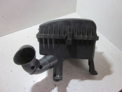 Hộp Lọc Gió Động Cơ Có Đựng Lọc Kia Morning / Picanto Mã phụ tùng 2811007600