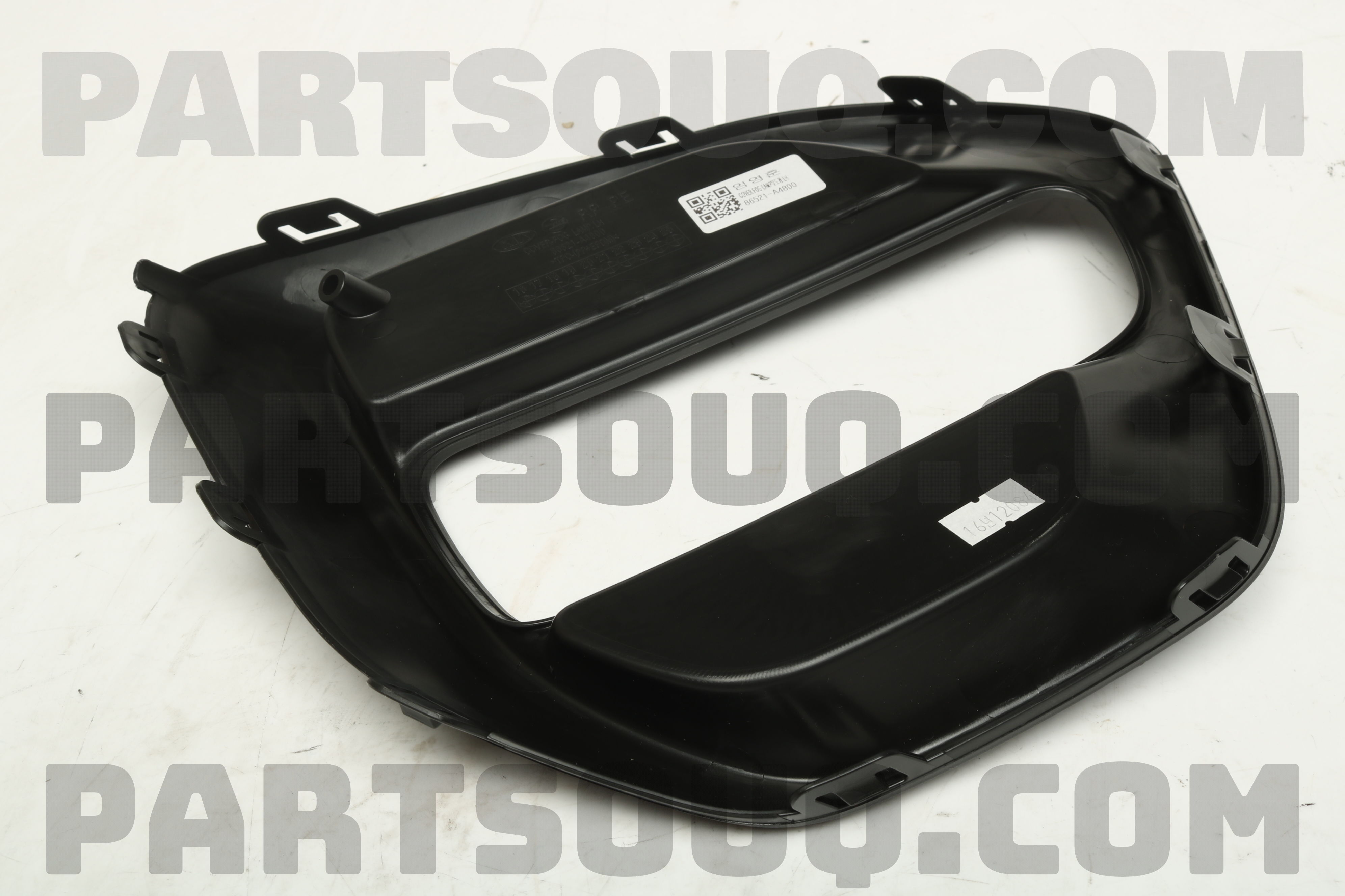 Ốp Đèn Gầm Trái Kia Carens / rondo Mã phụ tùng 86521A4810