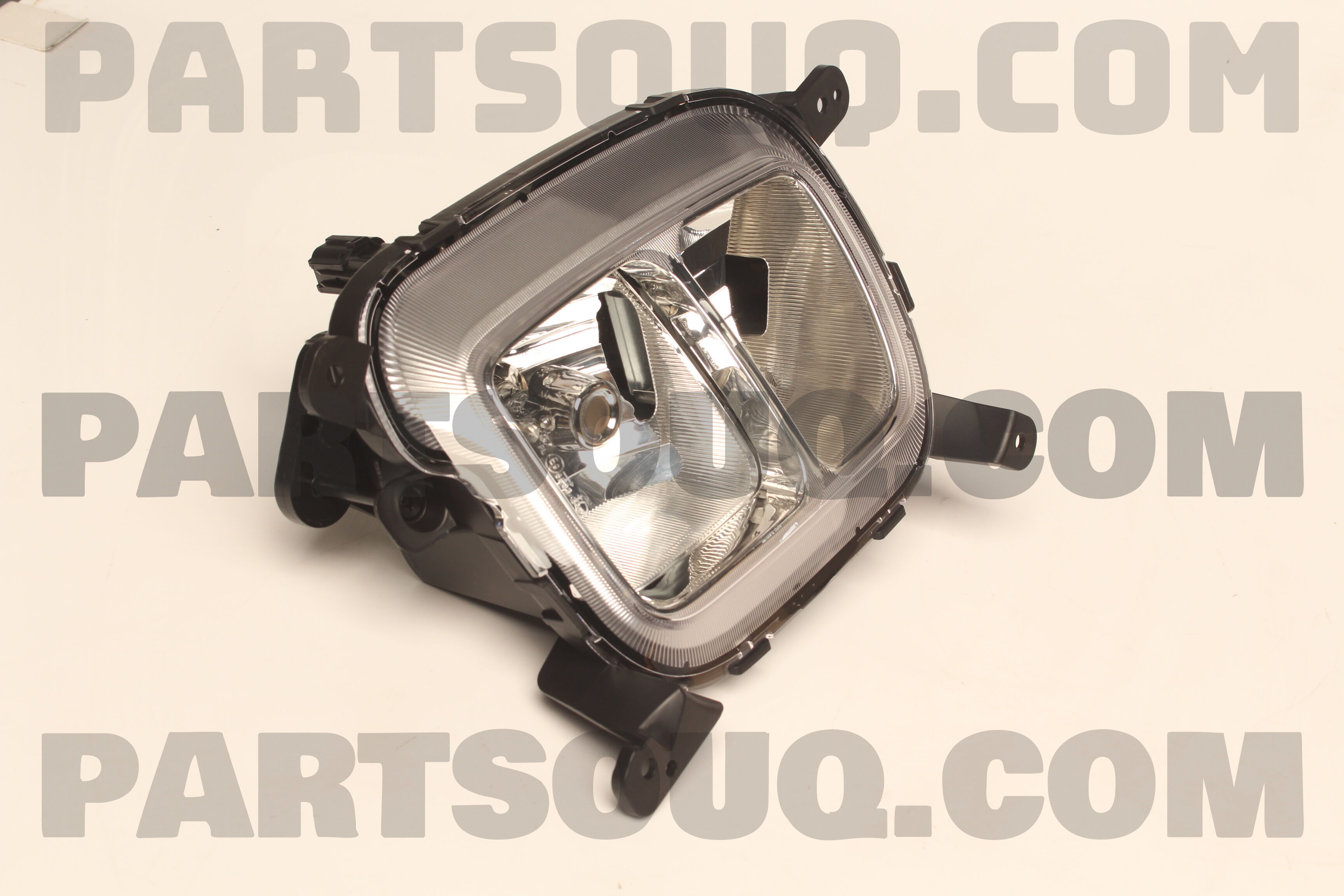 Đèn Gầm Phải Kia Sorento Mã phụ tùng 922022p610